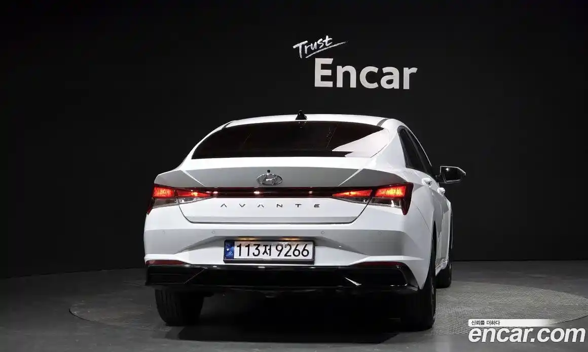 Hyundai Avante 2022 1.6 Автомат в Москве № 1172262, фото 4