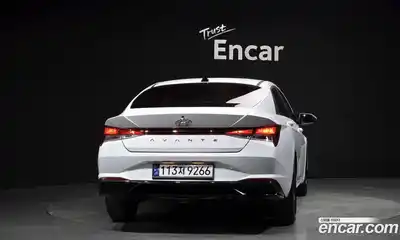 Hyundai Avante 2022 1.6 Автомат в Москве № 1172262, миниатюра 4