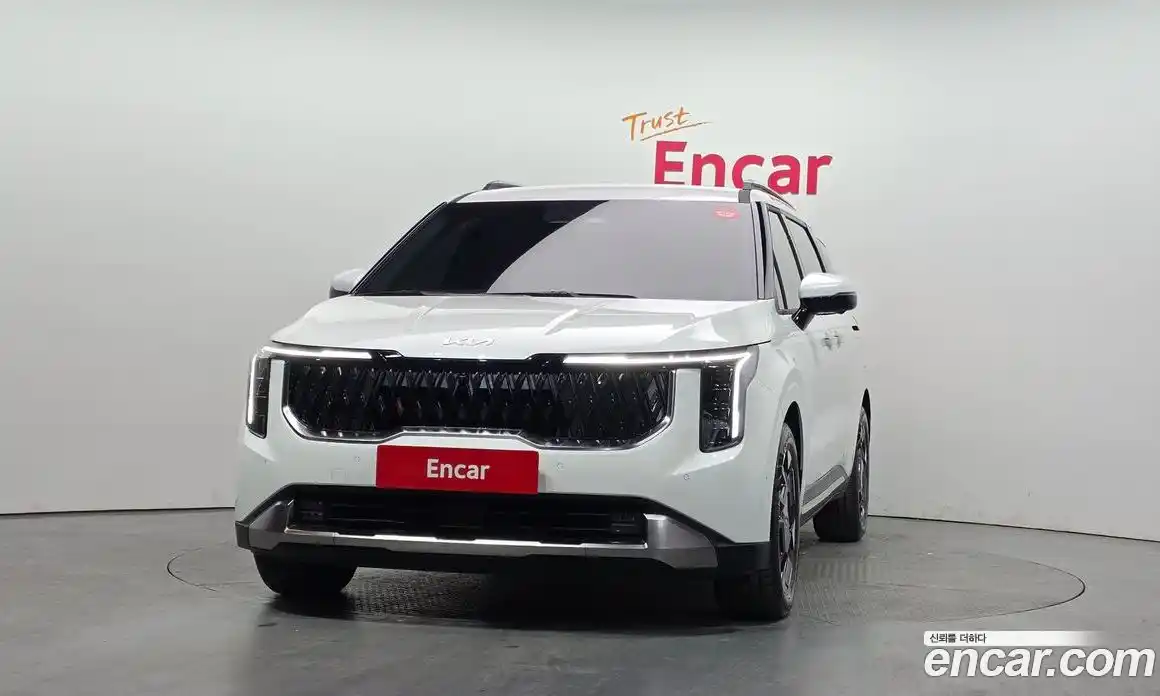 Kia Canival 2026 3.5 гидро в Москве № 1172323, фото 3