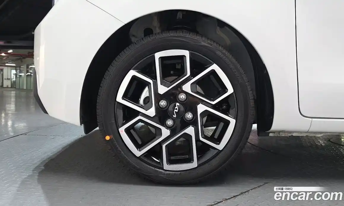 Kia Ray 2025 1.0 Автомат в Москве № 1172340, фото 4