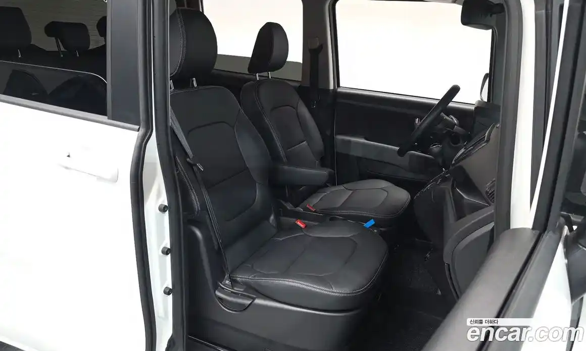 Kia Ray 2025 1.0 Автомат в Москве № 1172340, фото 9