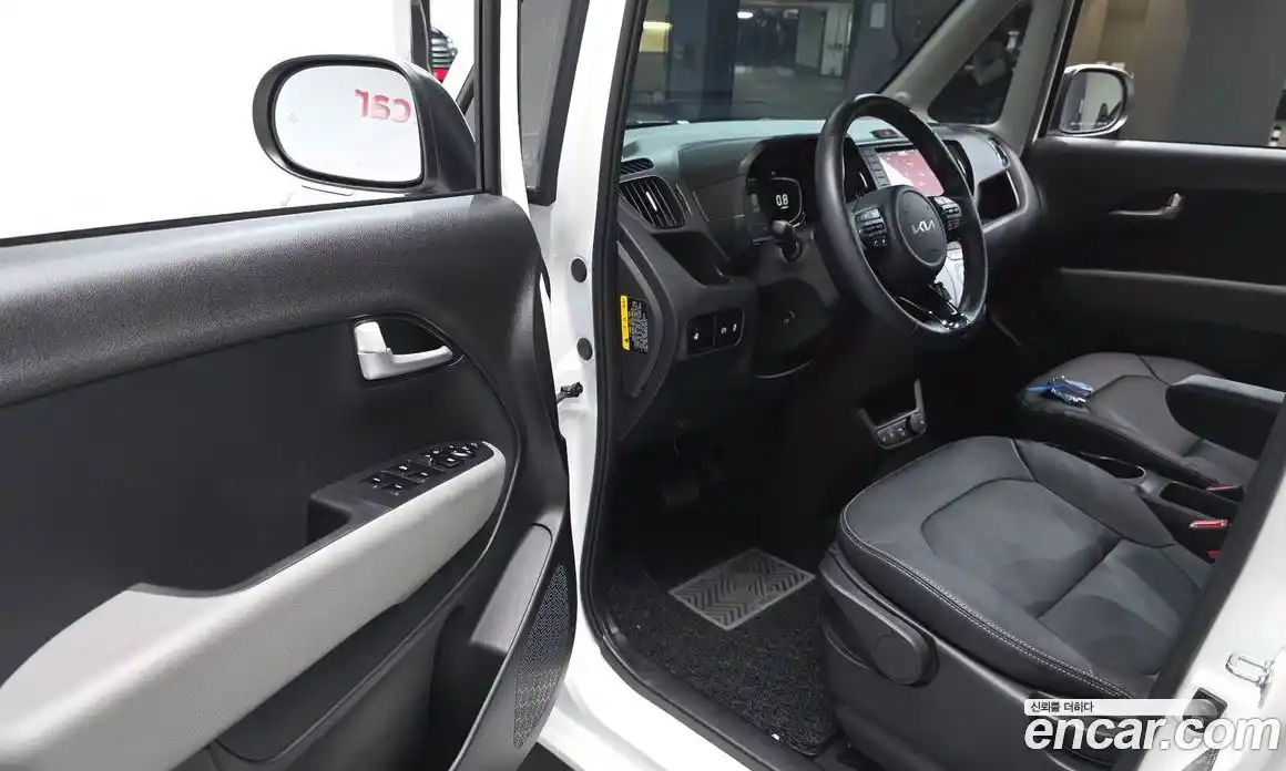 Kia Ray 2025 1.0 Автомат в Москве № 1172340, фото 10