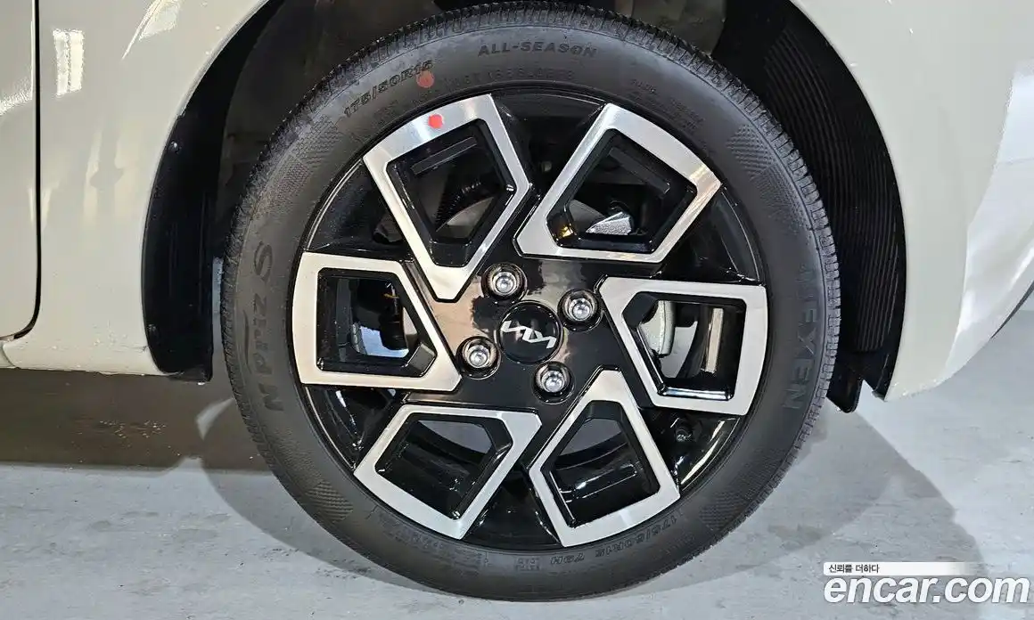 Kia Ray 2026 1.0 Автомат в Москве № 1172379, фото 5