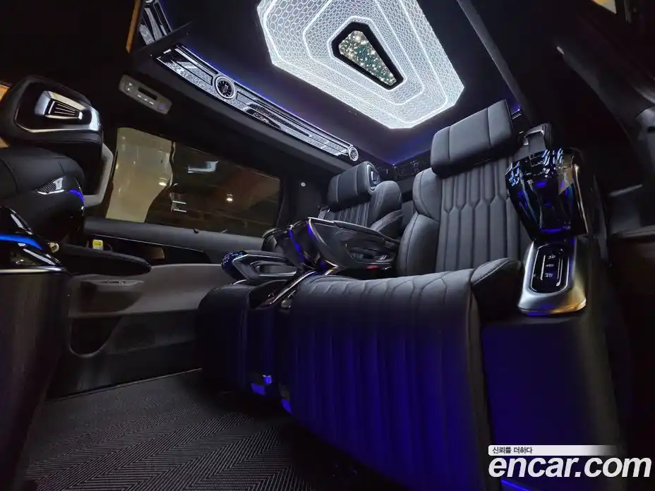 Kia Canival 2025 3.5 Автомат в Москве № 1172400, фото 13