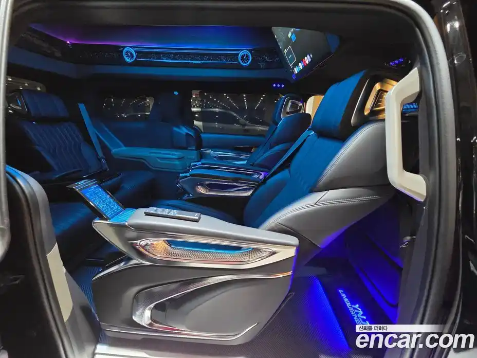 Kia Canival 2025 3.5 Автомат в Москве № 1172400, фото 18