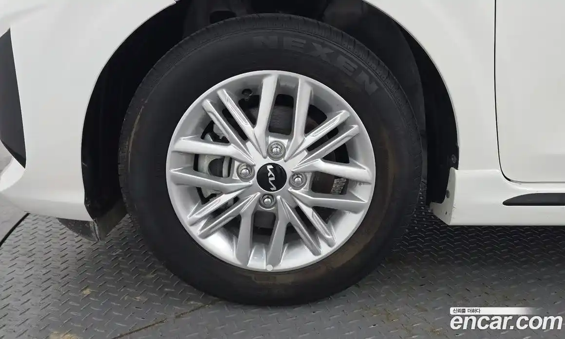 Kia Morning 2023 1.0 Автомат в Москве № 1172434, фото 5