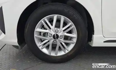 Kia Morning 2023 1.0 Автомат в Москве № 1172434, миниатюра 5