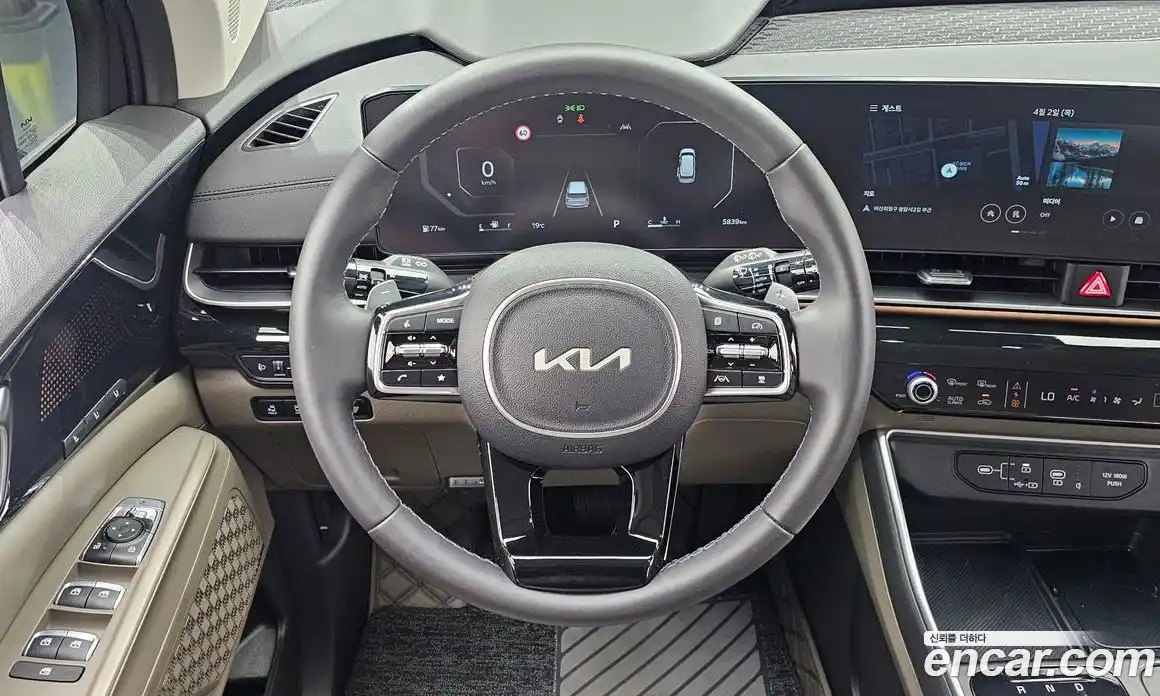 Kia Canival 2024 3.5 гидро в Москве № 1172435, фото 13