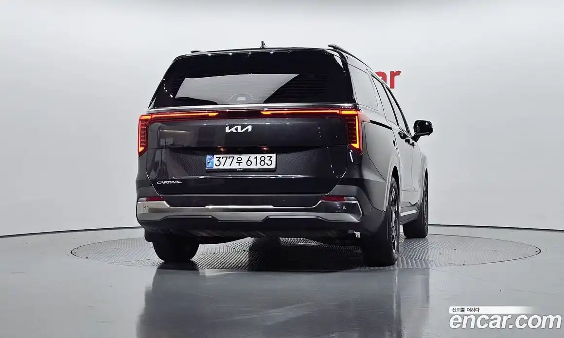 Kia Canival 2024 3.5 гидро в Москве № 1172435, фото 4