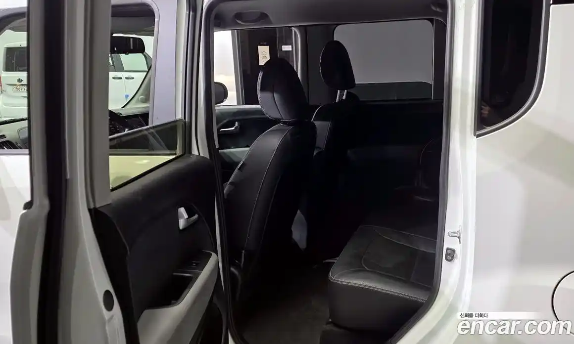 Kia Ray 2023 1.0 Автомат в Москве № 1172440, фото 11