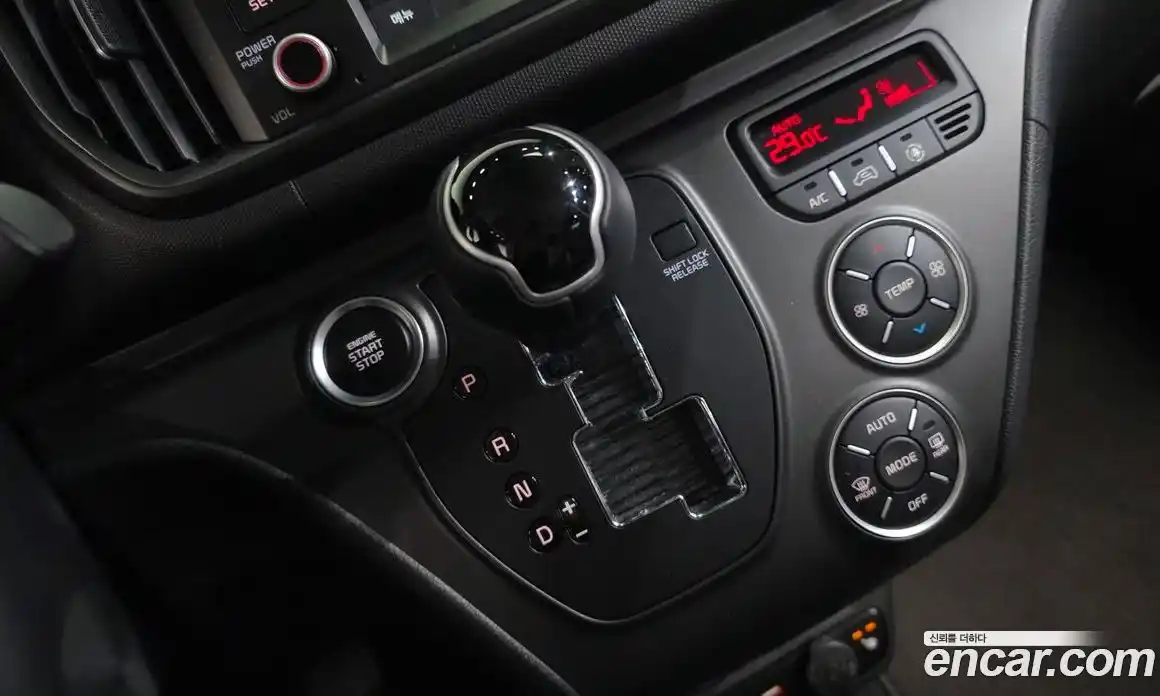 Kia Ray 2025 1.0 Автомат в Москве № 1172443, фото 9