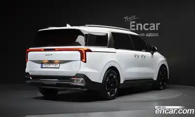 Kia Canival 2024 2.2 гидро в Москве № 1172448, миниатюра 2