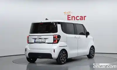 Kia Ray 2024 1.0 Автомат в Москве № 1172469, миниатюра 2