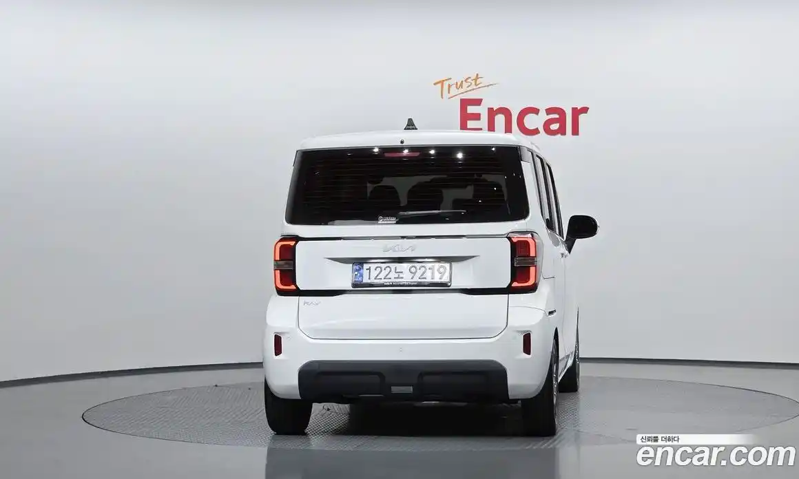 Kia Ray 2024 1.0 Автомат в Москве № 1172469, фото 4