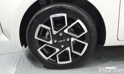 Kia Ray 2024 1.0 Автомат в Москве № 1172469, миниатюра 5