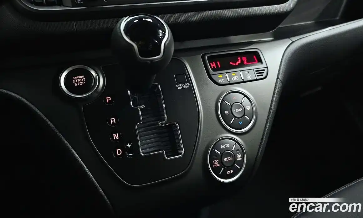 Kia Ray 2024 1.0 Автомат в Москве № 1172469, фото 9