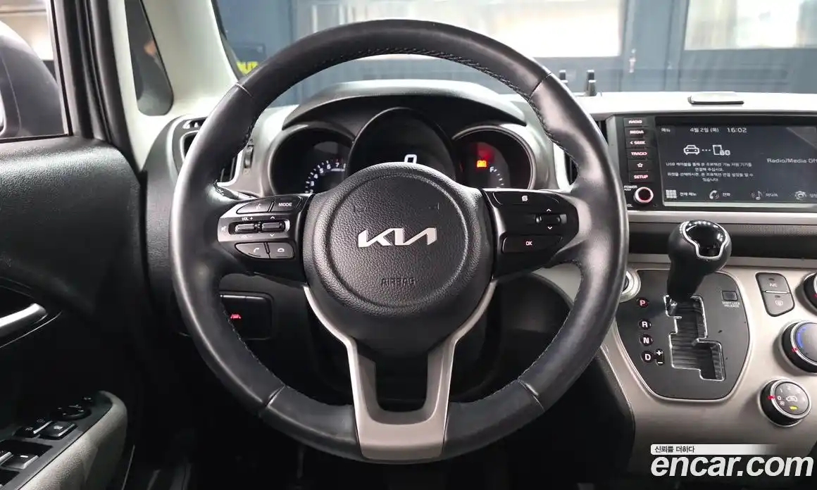 Kia Ray 2022 1.0 Автомат в Москве № 1172505, фото 13