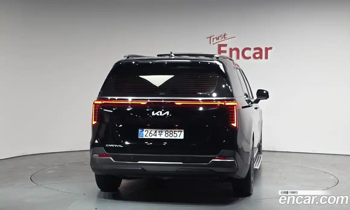 Kia Canival 2025 3.5 гидро в Москве № 1172520, фото 3