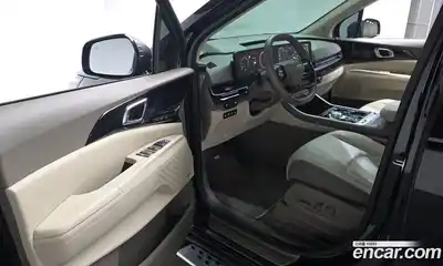 Kia Canival 2025 3.5 гидро в Москве № 1172520, миниатюра 10