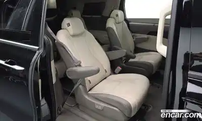 Kia Canival 2025 1.6 гидро в Москве № 1172522, миниатюра 11