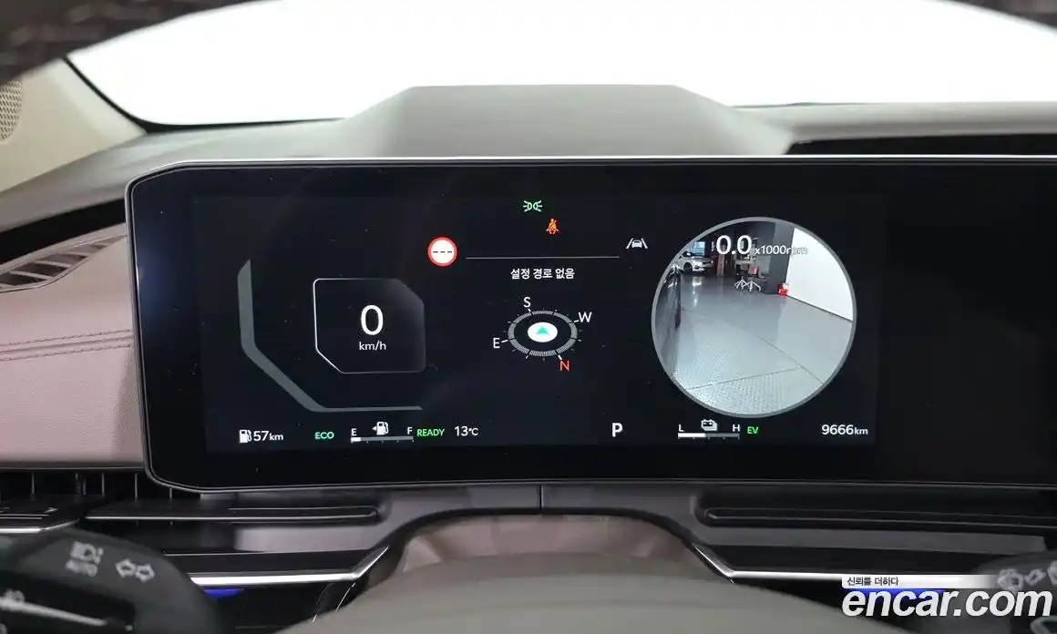 Kia Canival 2025 1.6 гидро в Москве № 1172522, фото 8