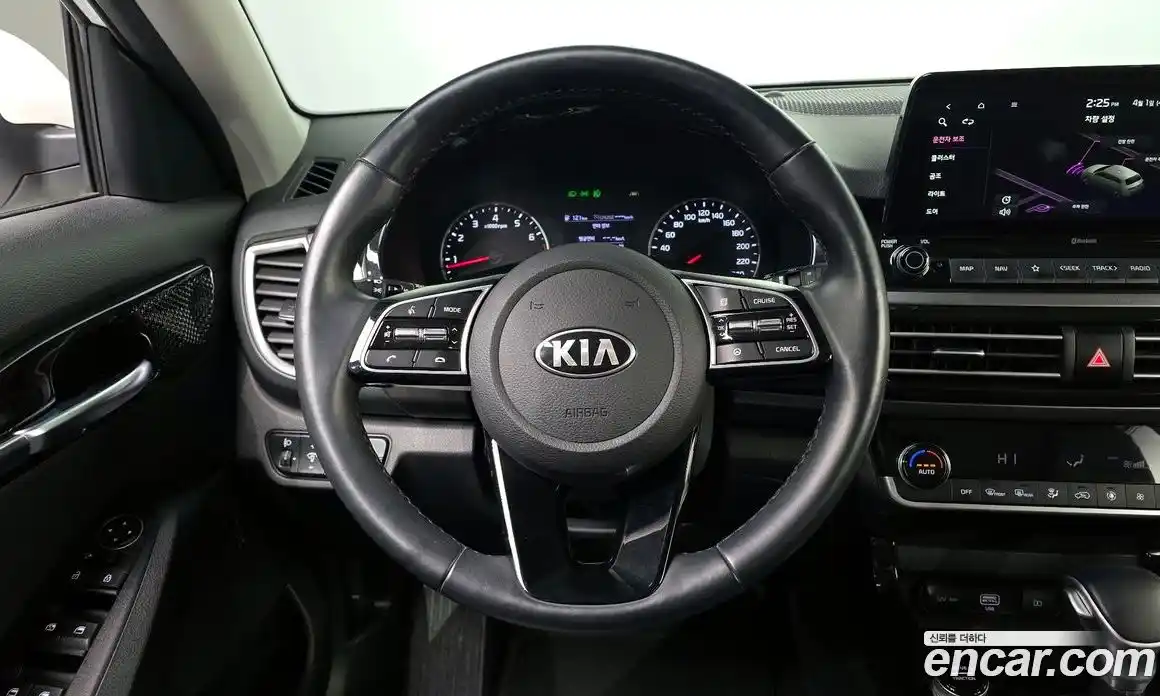 Kia Seltos 2020 1.6 гидро в Москве № 1172548, фото 13