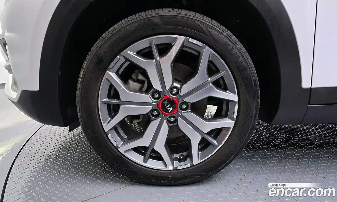 Kia Seltos 2020 1.6 гидро в Москве № 1172548, фото 5