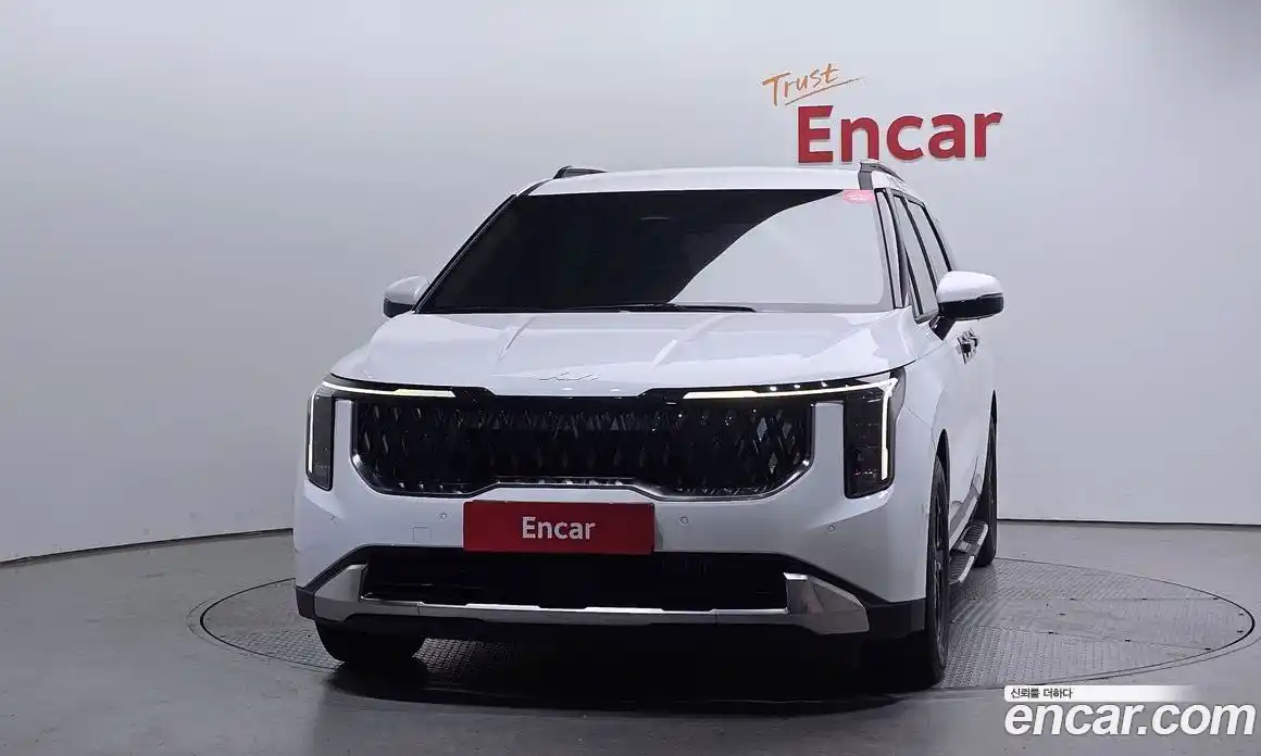 Kia Canival 2025 2.2 Автомат в Москве № 1172594, фото 3