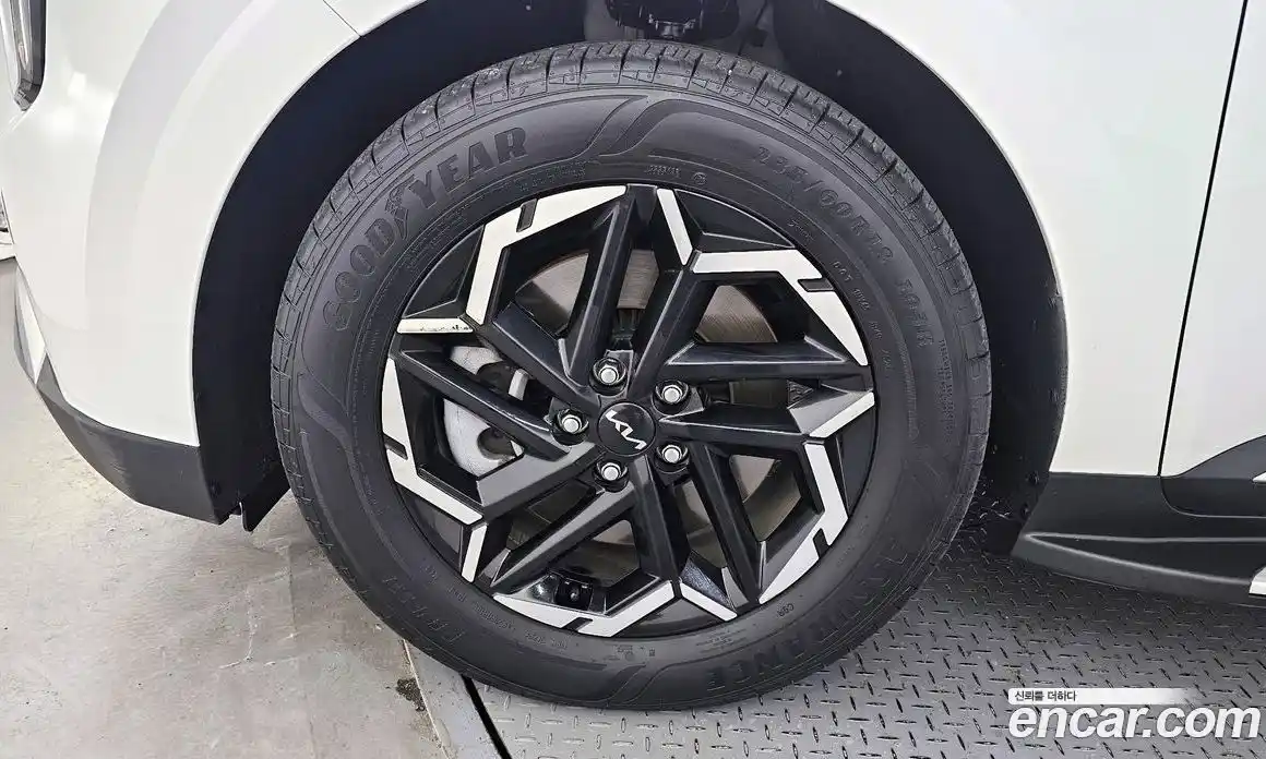 Kia Canival 2025 2.2 Автомат в Москве № 1172594, фото 5