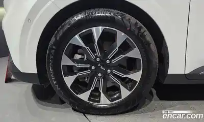Kia Canival 2023 3.5 гидро в Москве № 1172600, миниатюра 5