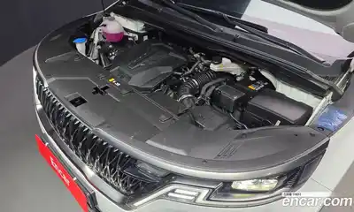 Kia Canival 2023 3.5 гидро в Москве № 1172600, миниатюра 6