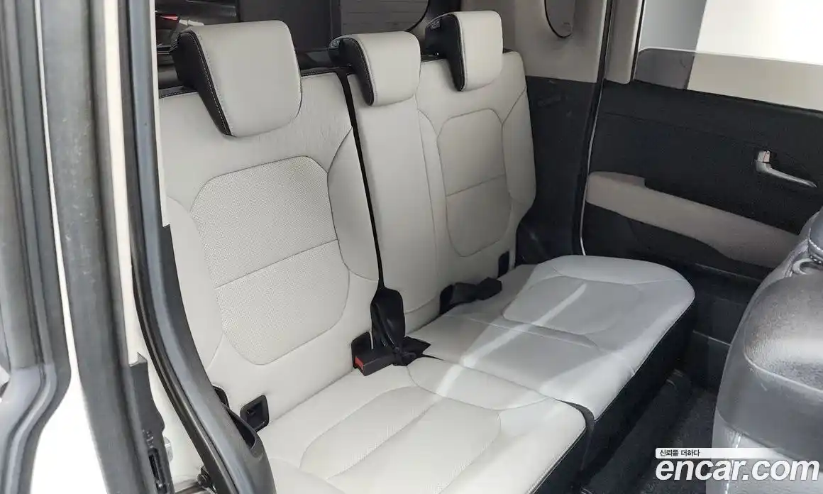 Kia Ray 2024 1.0 Автомат в Москве № 1172602, фото 12