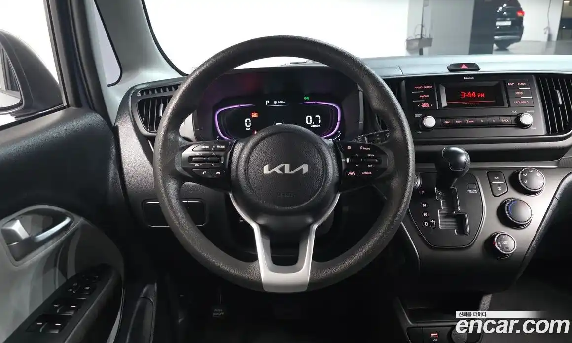 Kia Ray 2024 1.0 Автомат в Москве № 1172629, фото 13