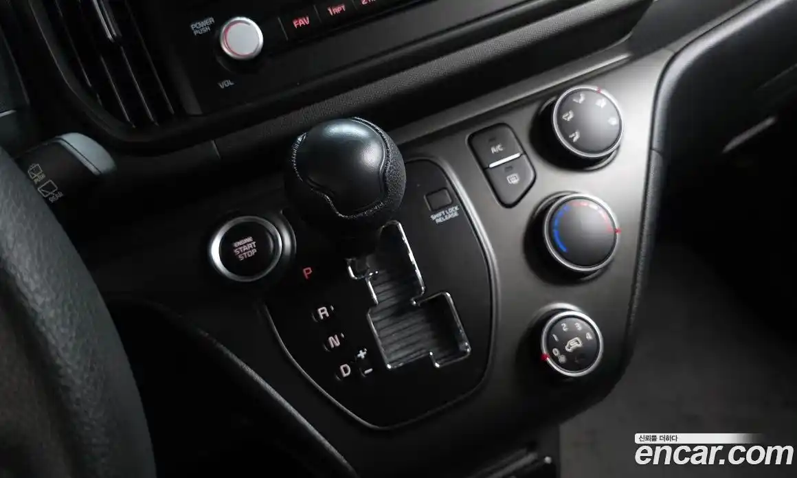 Kia Ray 2024 1.0 Автомат в Москве № 1172629, фото 9