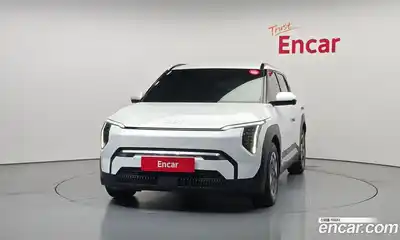 Kia EV3 2024 0.2 Автомат в Москве № 1172631, миниатюра 3