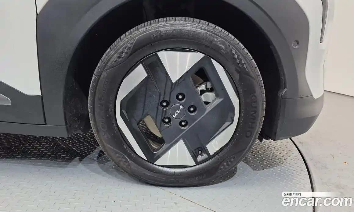 Kia EV3 2024 0.2 Автомат в Москве № 1172631, фото 5