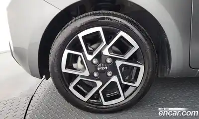 Kia Ray 2023 1.0 Автомат в Москве № 1172650, миниатюра 4