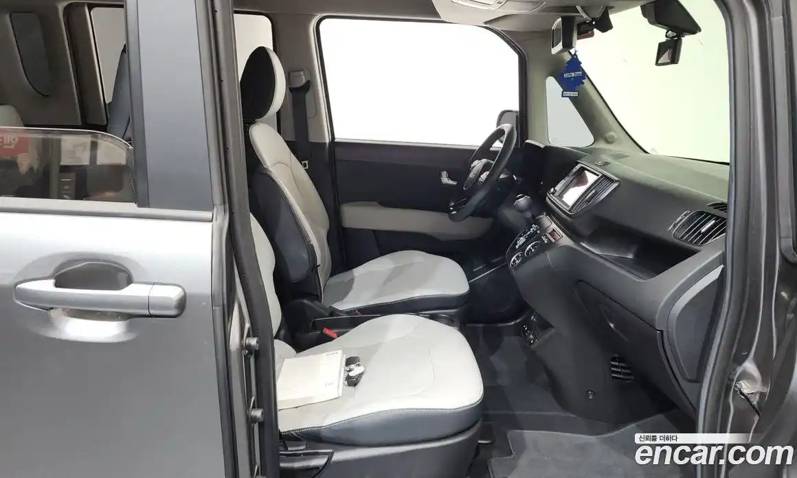 Kia Ray 2023 1.0 Автомат в Москве № 1172650, фото 10