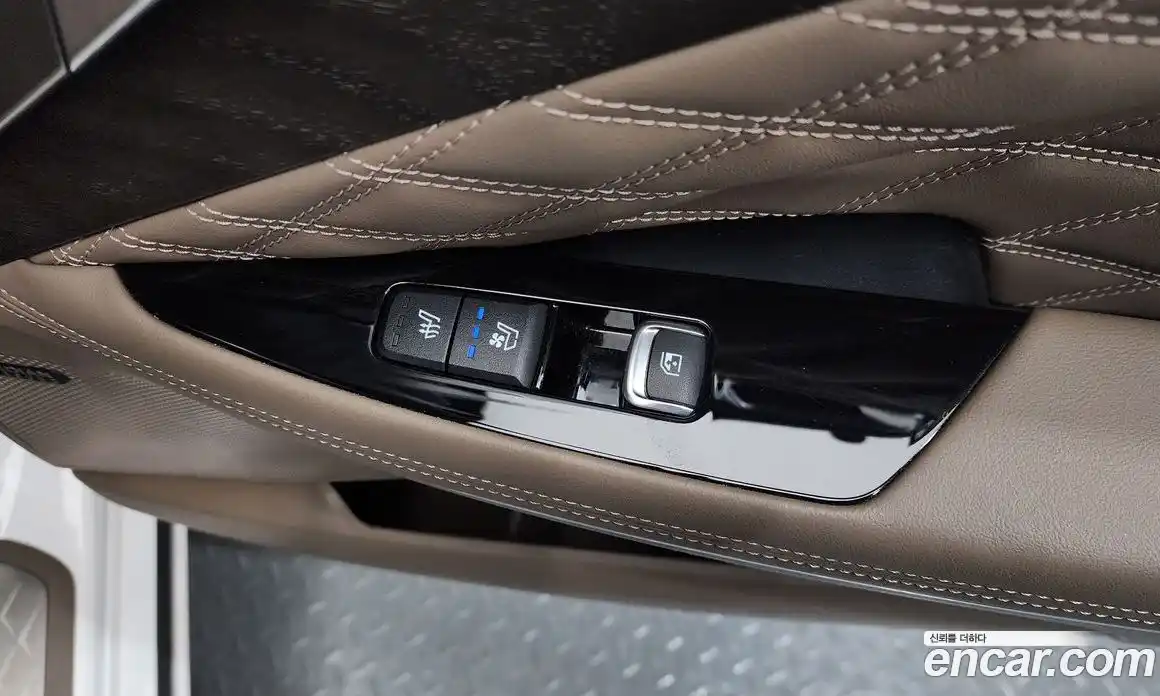 Kia K8 2023 2.5 Автомат в Москве № 1172651, фото 18