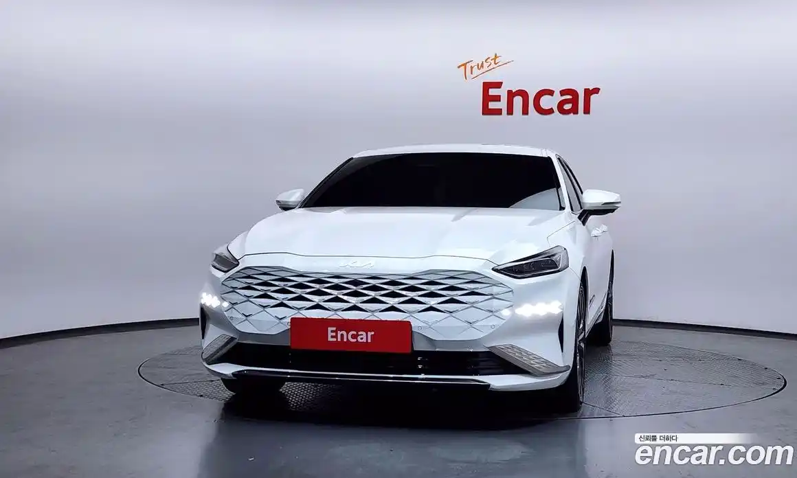 Kia K8 2023 2.5 Автомат в Москве № 1172651, фото 3