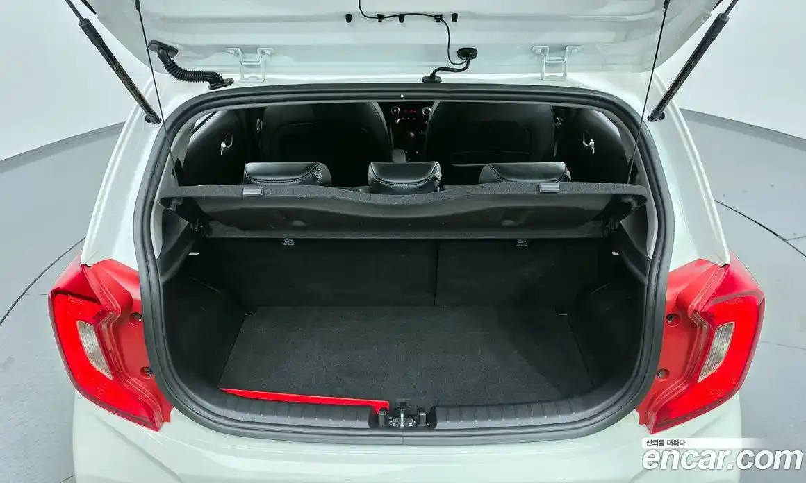 Kia Morning 2023 1.0 Автомат в Москве № 1172659, фото 20