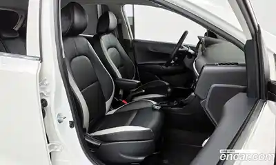 Kia Morning 2023 1.0 Автомат в Москве № 1172659, миниатюра 10