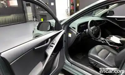 Kia Niro 2022 1.6 гидро в Москве № 1172674, миниатюра 11
