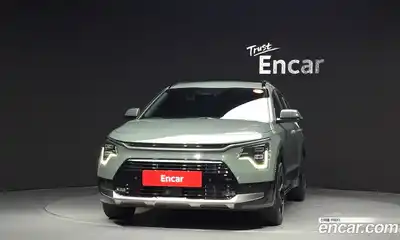 Kia Niro 2022 1.6 гидро в Москве № 1172674, миниатюра 3