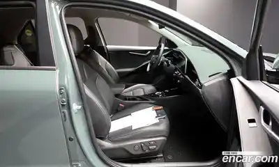 Kia Niro 2022 1.6 гидро в Москве № 1172674, миниатюра 10