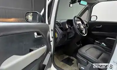 Kia Ray 2023 1.0 гидро в Москве № 1172682, миниатюра 11