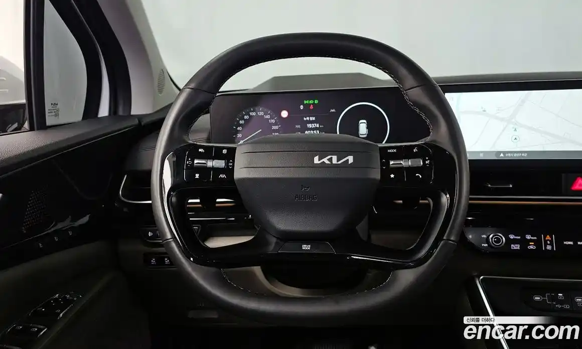 Kia Canival 2024 1.6 гидро в Москве № 1172724, фото 13