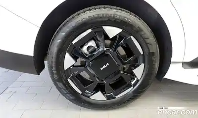 Kia Canival 2024 1.6 гидро в Москве № 1172724, миниатюра 5