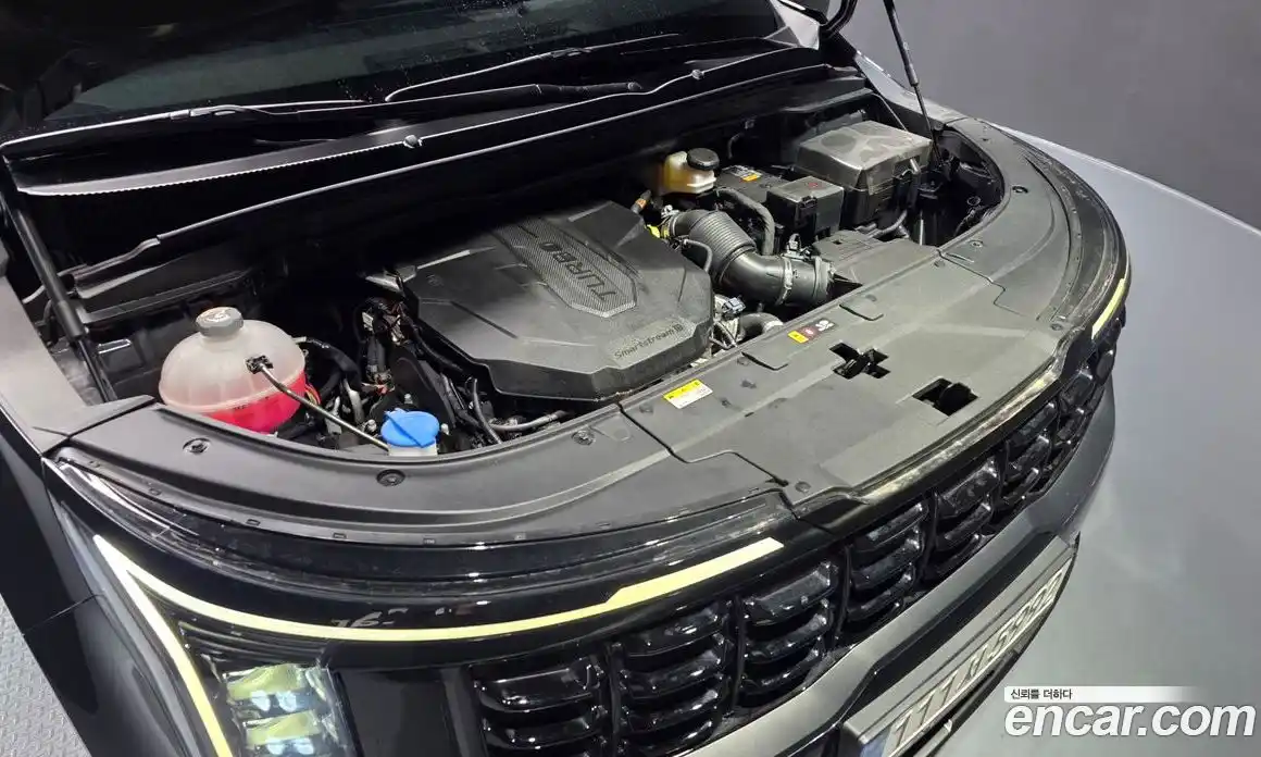 Kia Canival 2024 2.2 Автомат в Москве № 1172742, фото 6