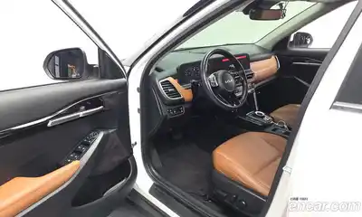 Kia Seltos 2023 1.6 гидро в Москве № 1172744, миниатюра 10